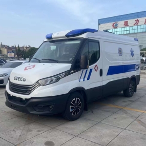 進口依維柯救護車