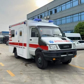 依維柯歐霸四驅救護車