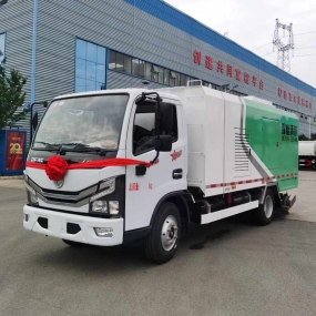 東風(fēng)小多利卡吸塵車